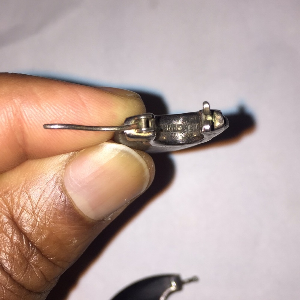 Earrings - Picture 3 of 4